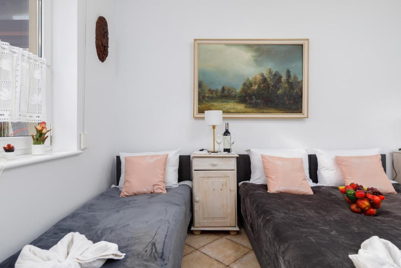 Apartment With Veranda Torunska Pobierowo By Noclegi Renters エクステリア 写真